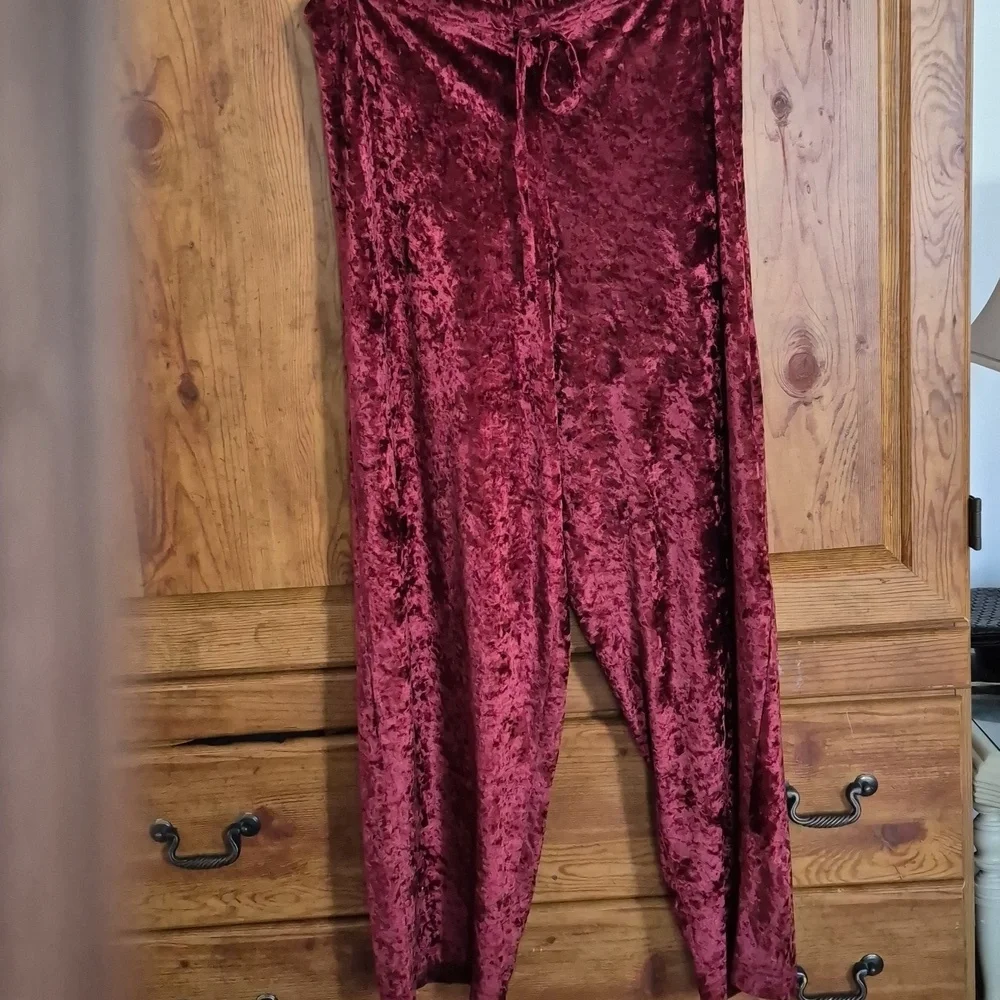 Victoria's Secret Velvet Sleep Lounge Pants XS/S Crimson Red